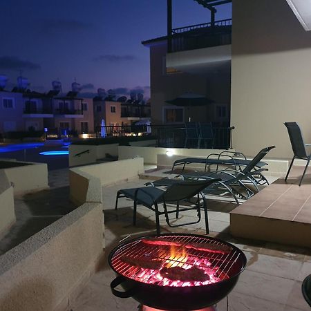 Sirena Sunrise, Apartment 4 Paphos Esterno foto